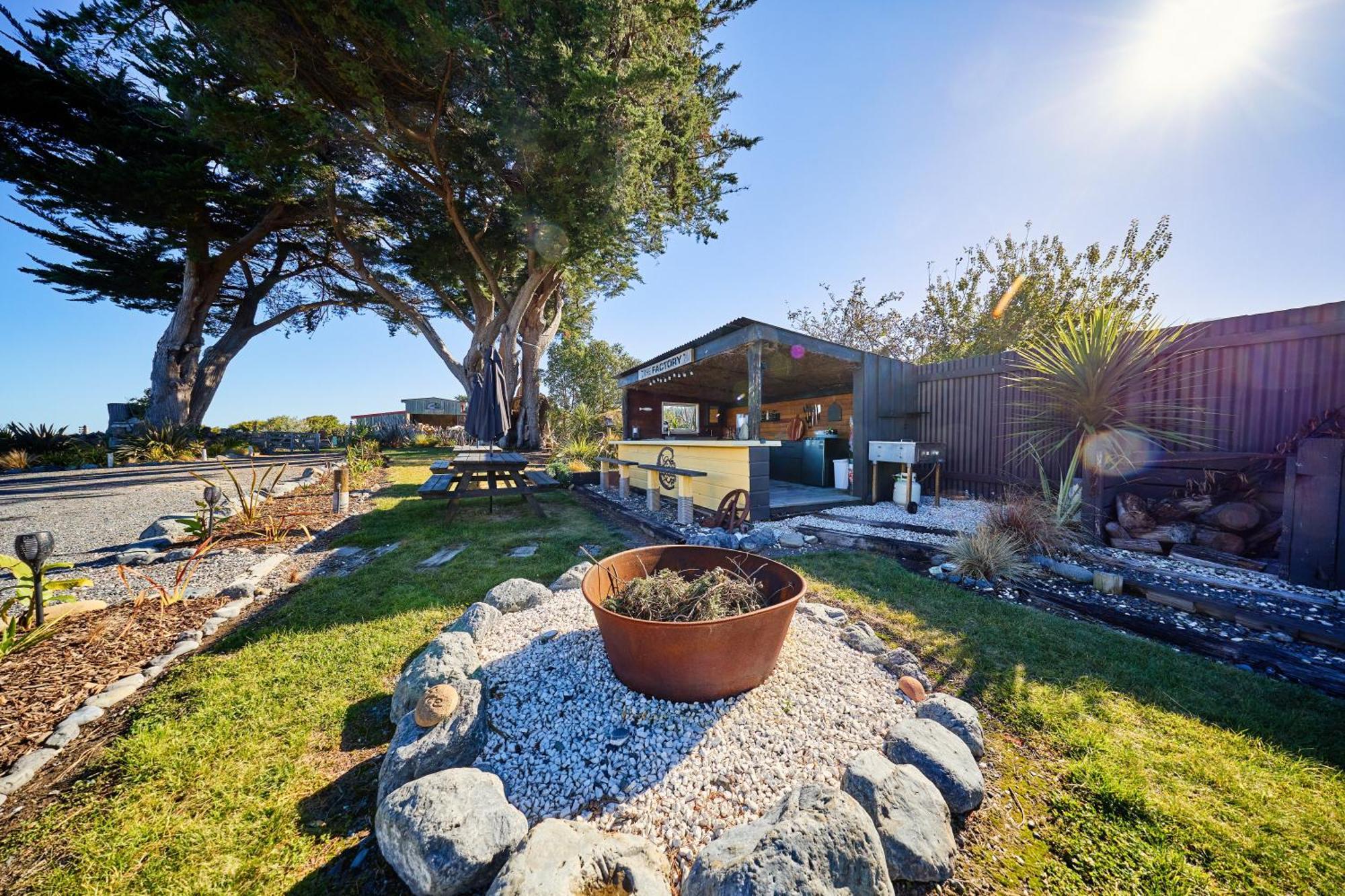 The Factory Luxury Accomodation Kaikoura Dış mekan fotoğraf