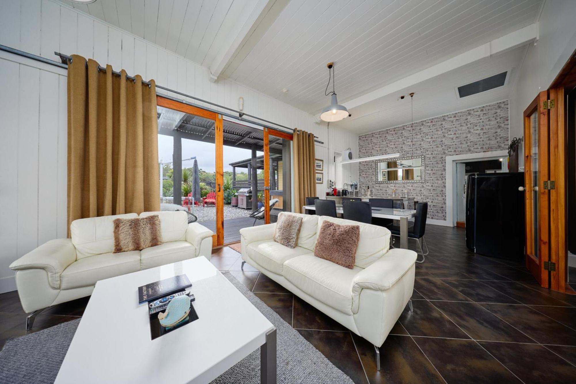 The Factory Luxury Accomodation Kaikoura Dış mekan fotoğraf